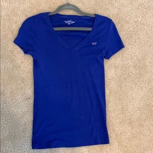 Vineyard vines t-shirt